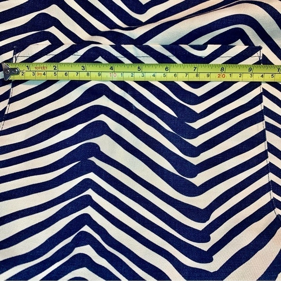 NWT Hat Attack Huge Tote Bag Buji Baja line Navy Blue White Striped Pattern New - Picture 12 of 16